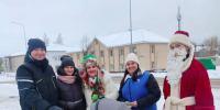 В Агрызе госавтоинспекторы поздравили жителей с наступающим Новым годом - Агрызские вести