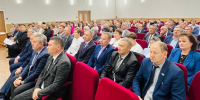 Состоялось первое заседание обновленного состава Агрызского районного Совета пятого созыва. Депутаты оказали мне высокое доверие, избрав на должность главы района - Агрызский район
