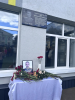 В Агрызе открыли мемориальную доску в честь Руслана Фатхуллина