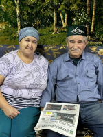 Ильгизар и Разина Азиятуллины каждые полгода одними из первых выписывают «Агрызские вести»